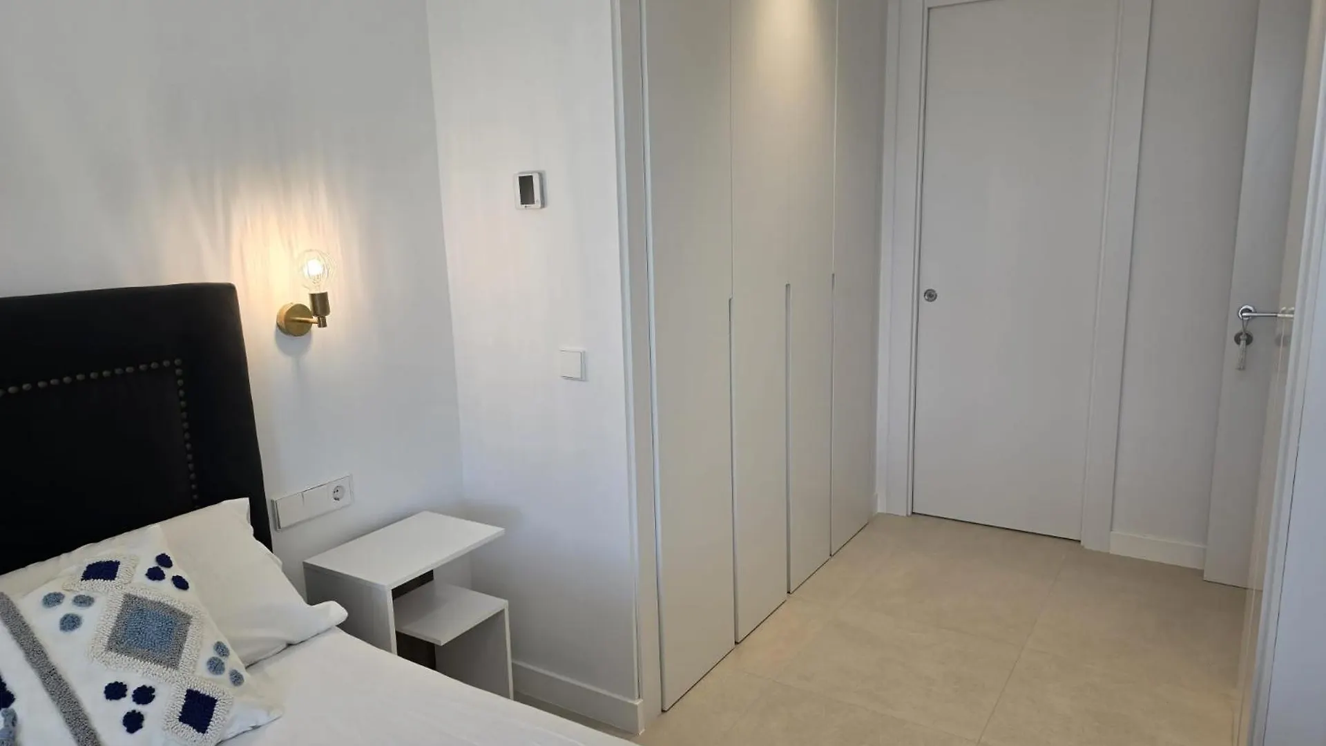 Rossart Torre Del Mar Apartment 0*,